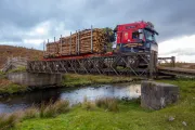 RENAULT TRUCKS T - SCOTLAND - EM&T RAPSON